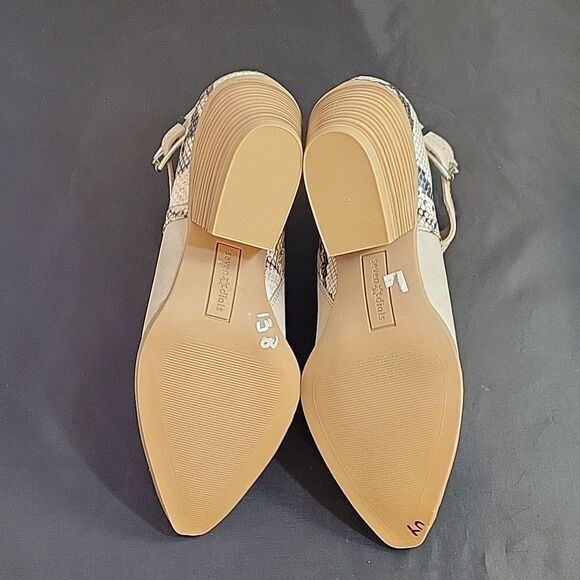 BRAND NEW SEVEN DIALS QUEENSBURY WOMAN ANKLE STRAP POINTED TOE BOOTIES - Picture 14 of 16